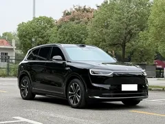 2026 Aito M7 EV Max Long Range 5-seat 192-line LiDAR, чёрный — фото 3