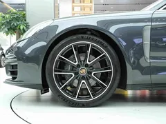 2023 Porsche Panamera 2.9T Platinum Edition — фото 20