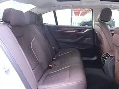 2022 BMW 5 Series 530Li Leading Luxury Package, белый — фото 22