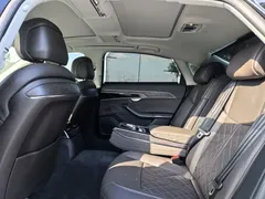 2024 Audi A8L 50 TFSI quattro, чёрный — фото 10