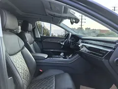 2024 Audi A8L 50 TFSI quattro, чёрный — фото 12