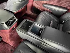 2021 Lexus LS 500h Executive, чёрный — фото 4