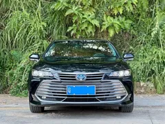 2019 Toyota Avalon Hybrid 2.5L Luxury, чёрный — фото 2