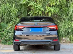 2019 Toyota Avalon Hybrid 2.5L Luxury, чёрный — фото 5