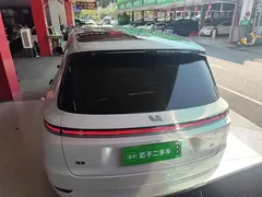 2025 Li Auto L9 Smart Refresh, белый — фото 6