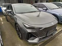 2023 Changan UNI-V 1.5T Sport — фото 3