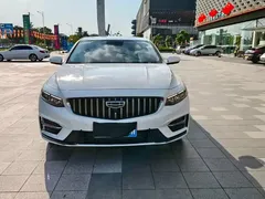 2023 Geely Preface 1.5TD Kunlun, белый — фото 2