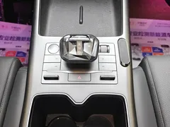 2025 BYD Song Pro 2nd Gen Smart Drive DM-i PHEV 75km Exceed, белый — фото 15