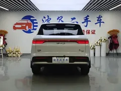 2025 BYD Song Pro 2nd Gen Smart Drive DM-i PHEV 75km Exceed, белый — фото 21