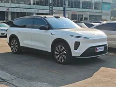 2024 Nio ES8 75kWh, белый — фото 3