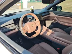 2024 Nio ES8 75kWh, белый — фото 16