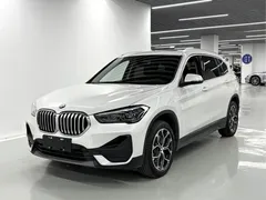 2022 BMW X1, белый — фото 1