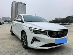 2022 Geely Emgrand 4th Gen 1.5L CVT Premium, белый — фото 3