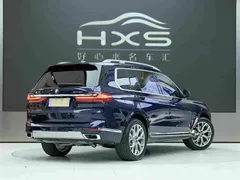 2022 BMW X7 xDrive40i Luxury Package, синий — фото 4