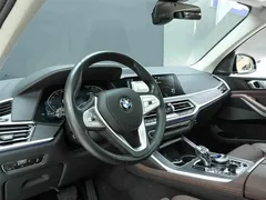 2022 BMW X7 xDrive40i Luxury Package, синий — фото 7