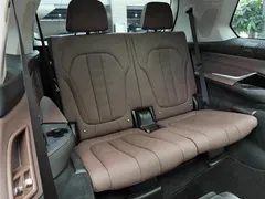 2022 BMW X7 xDrive40i Luxury Package, синий — фото 14