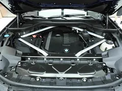 2022 BMW X7 xDrive40i Luxury Package, синий — фото 22
