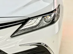 2021 Toyota Camry 2.0G Luxury, белый — фото 16