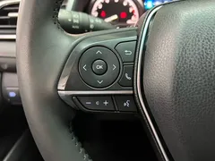 2021 Toyota Camry 2.0G Luxury, белый — фото 22