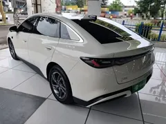 2025 BYD Seal 06 EV 470km Premium, белый — фото 5