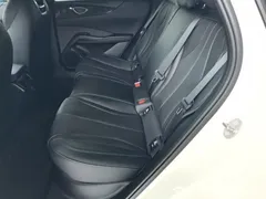 2025 BYD Seal 06 EV 470km Premium, белый — фото 17