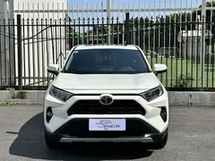 2020 Toyota RAV4 2.0L CVT 2WD Fashion, белый — фото 2