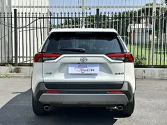 2020 Toyota RAV4 2.0L CVT 2WD Fashion, белый — фото 14