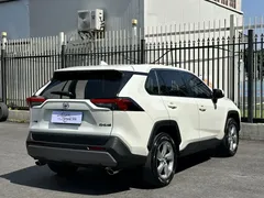 2020 Toyota RAV4 2.0L CVT 2WD Fashion, белый — фото 15