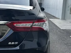 2021 Toyota Camry 2.5G Luxury, чёрный — фото 9