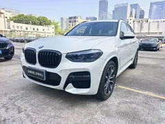2021 BMW X3 Leading M Sport Package, белый — фото 2