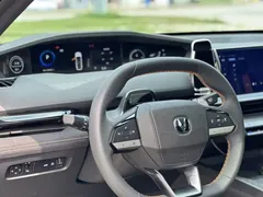 2022 Changan UNI-V 1.5T Sport, чёрный — фото 11