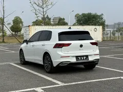 2023 Volkswagen Golf 280TSI DSG Pro, белый — фото 13
