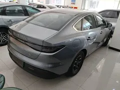 2025 BYD Seal 05 PHEV DM-i Smart Drive 55km Luxury — фото 7