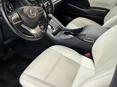 2020 Lexus LM 300h 7-seat, чёрный — фото 7
