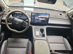 2026 Leapmotor C16 EREV 280 Lidar 6-seat, чёрный — фото 10