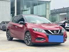 2021 Nissan Tiida 1.6L CVT Premium — фото 3