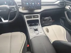 2024 BYD Destroyer 05 DM-i PHEV 55km Luxury, белый — фото 14