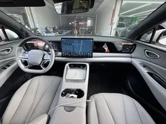 2025 BYD Sealion 06 DM-i PHEV 205 Pro — фото 6