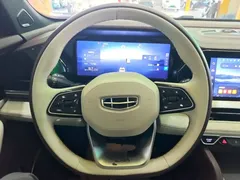 2021 Geely Monjaro 2.0TD High Power AT 4WD Premium, белый — фото 11
