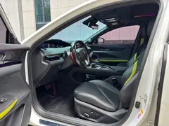 2022 Changan UNI-V 1.5T Sport, белый — фото 5