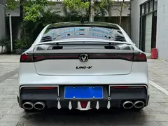 2022 Changan UNI-V 1.5T Sport, белый — фото 11
