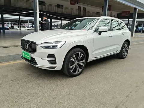 2022 Volvo XC60 T8 PHEV 4WD Luxury
