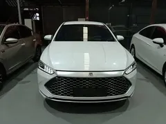 2024 BYD Qin PLUS Honor DM-i PHEV 55km Leading, белый — фото 3