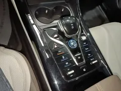 2024 BYD Qin PLUS Honor DM-i PHEV 55km Leading, белый — фото 14