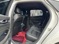 2023 Geely Preface 1.5TD Kunlun, белый — фото 8