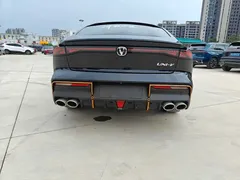2022 Changan UNI-V 1.5T Sport, чёрный — фото 8