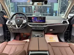 2023 BMW X7 xDrive40i Luxury Package, чёрный — фото 14
