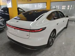 2024 Nio ET7 100kWh Executive, белый — фото 7