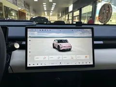 2023 Zeekr X 4WD YOU 4-seat, белый — фото 14