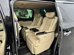 2023 Toyota Vellfire Crown Hybrid 2.5L HV Premium, чёрный — фото 7